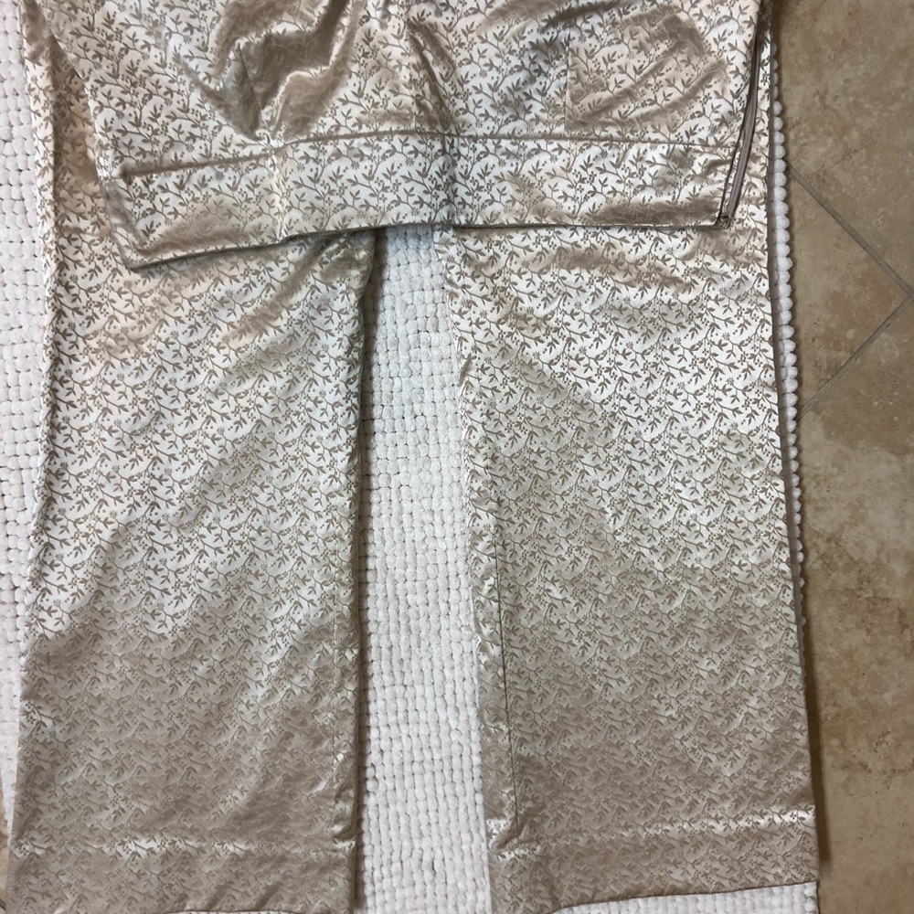 Harold’s pants